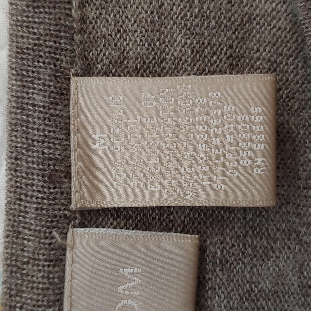Nordstrom Lightweight Cardigan style sweater Size Medium - Picture 7 of 8